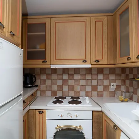 Ostria * קופוניסיה